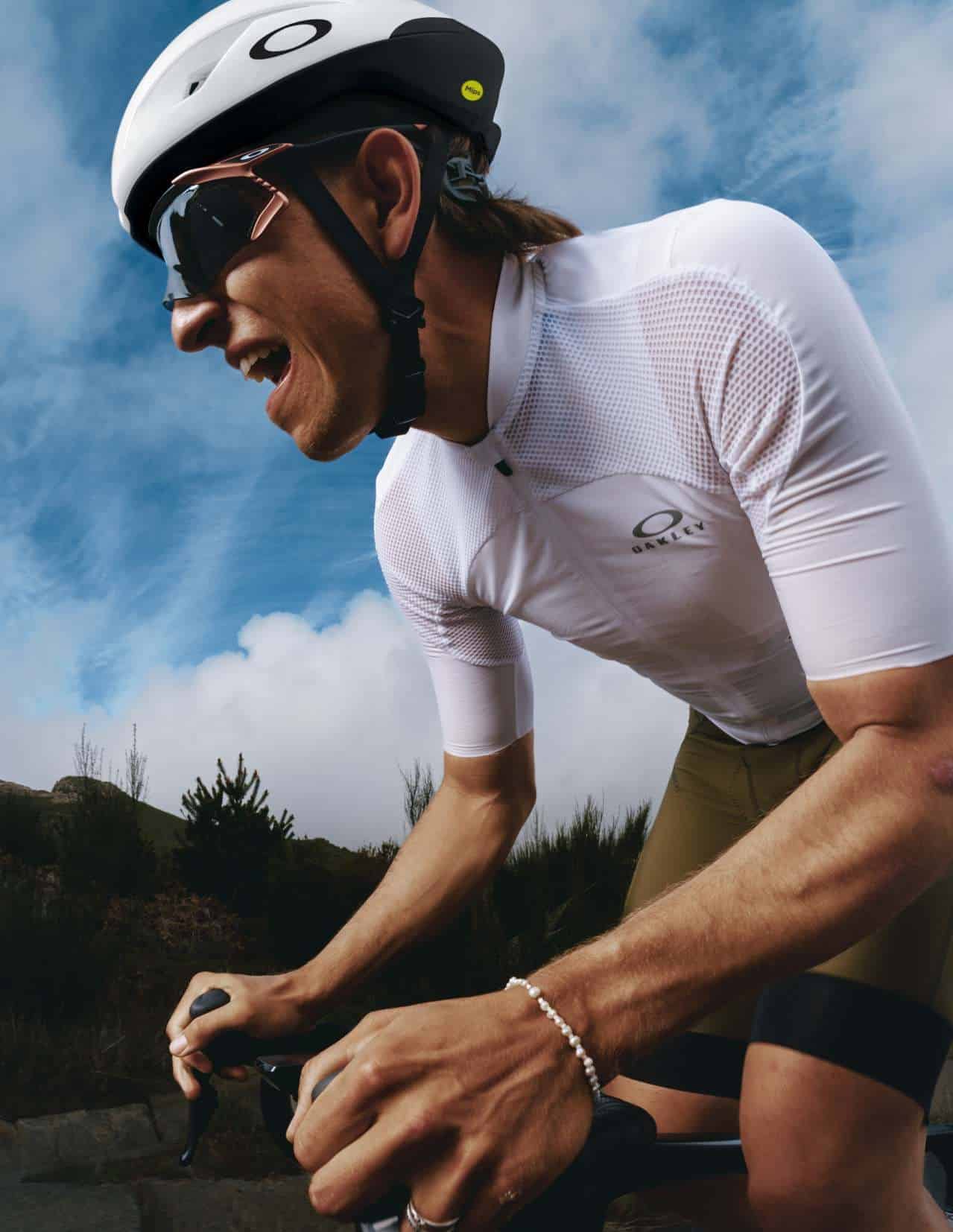 oakley-sunglasses-1